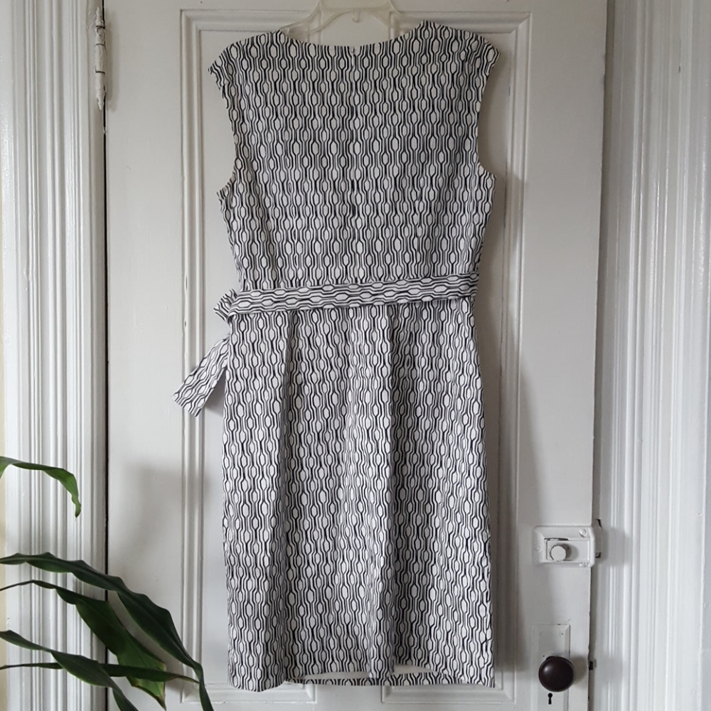Ann Taylor Dress - Picture 4 of 5